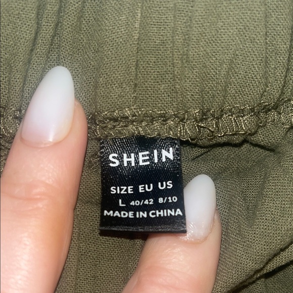 SHEIN White Buttoned Crop Top & Olive Shorts Set size Large - Picture 12 of 13